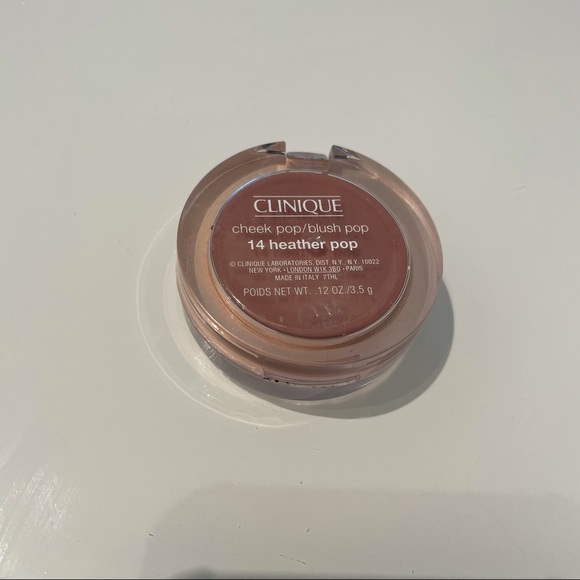 Clinique blush - Picture 2 of 5